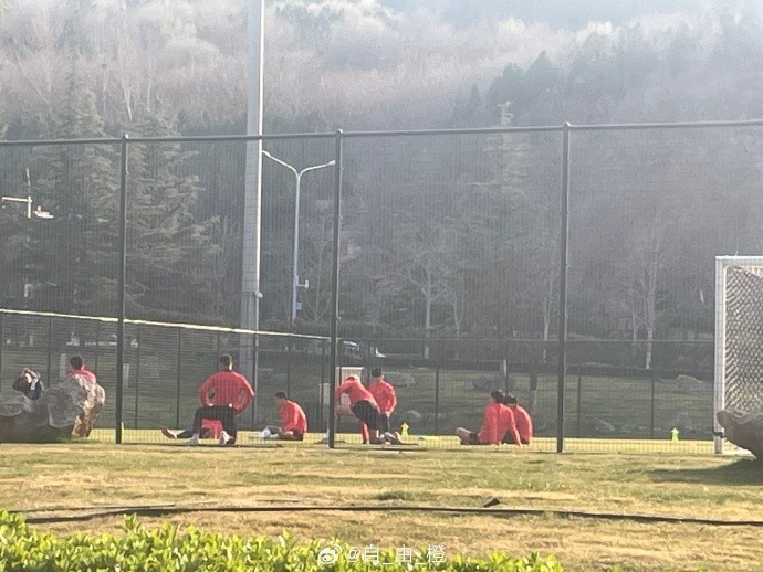 連續(xù)客場！博主：成都蓉城已抵達濟南備戰(zhàn)，周三將客戰(zhàn)泰山隊