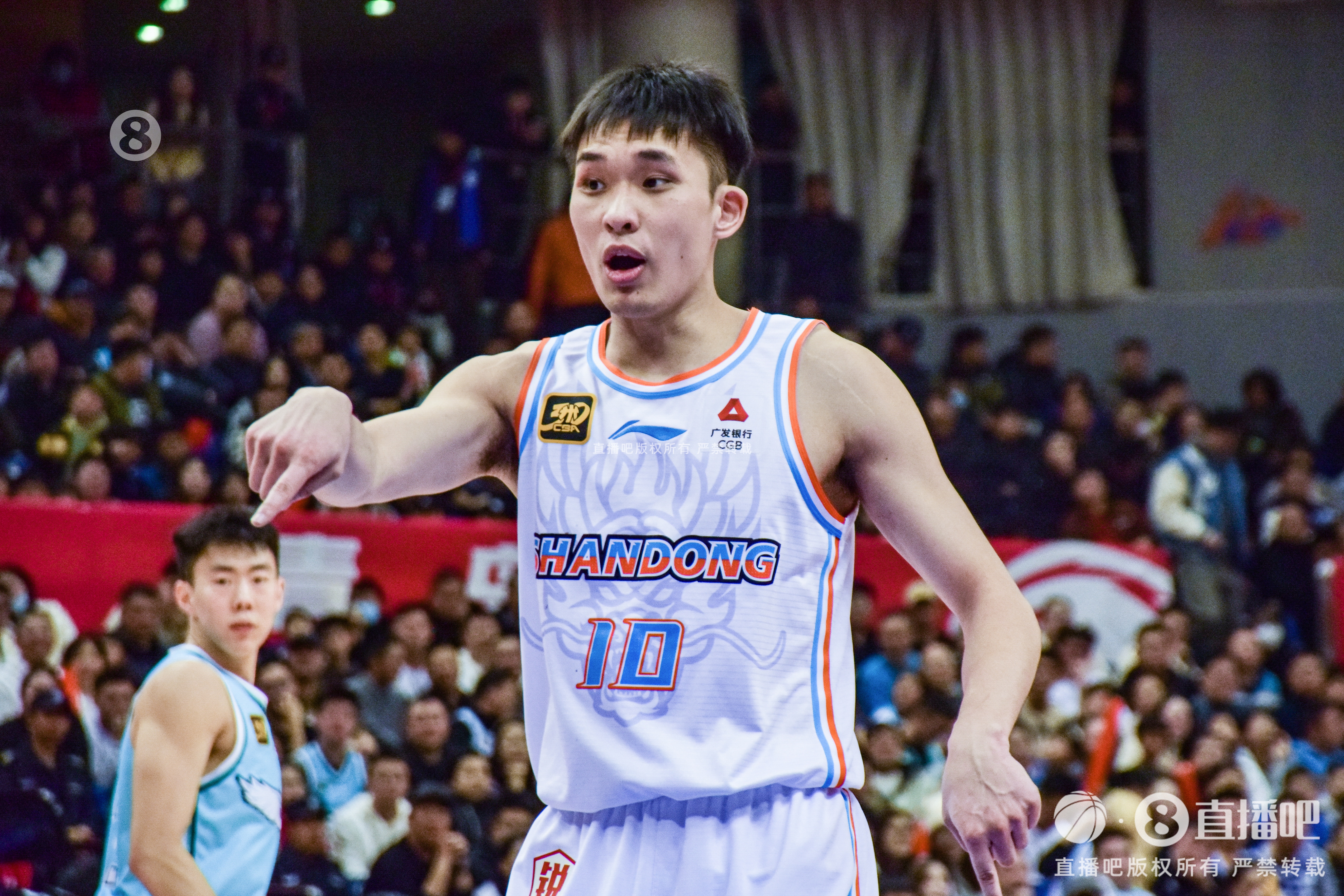 攻防俱佳！狀元秀謝智杰7中5拿到16分3板3助5斷 三分3中3